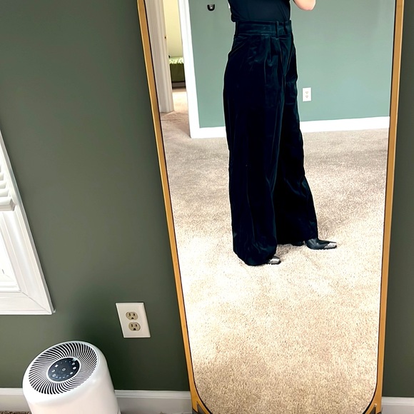 Banana Republic green velvet pants - Picture 2 of 3